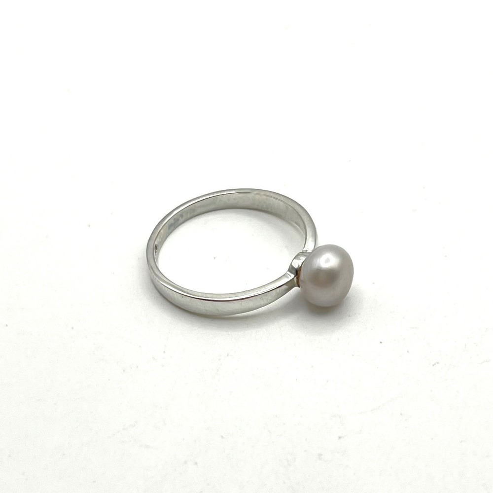 Sterling Silver 925 Grey Freshwater Pearl Solitaire Ring Size 6.75 Minimalist
